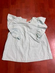 Flowy Ruffle Sleeve Top