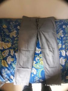 Men's Grey Checkered Pants