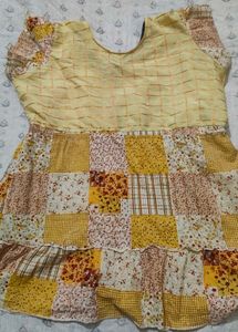 Top dress 💛