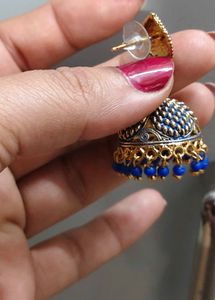 Exquisite Blue &amp; Gold Jhumka Earrings