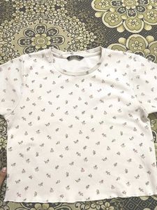 Cute Floral Print Cropped T-Shirt