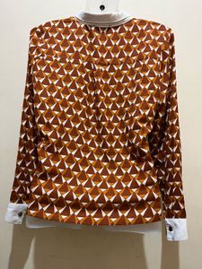 Geometric Print Button-Up