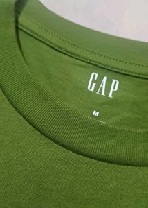 🆕️ GAP Jimi Hendrix Graphic T-Shirt