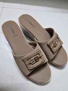 Stylish Bobby Slides - Comfortable &amp; Chic