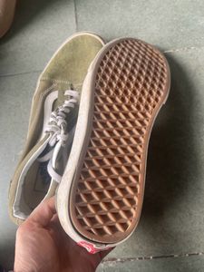 Almost Never Worn Vans In Green Color .