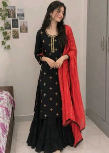 Elegant Black Kurta Set with Red Dupatta