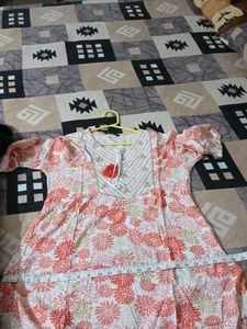 Women's Floral Print Kurta lengty 41