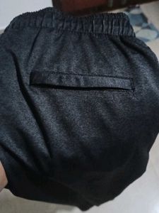 Max Comfortable Black Joggers