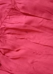 Beautiful Rose Skirt... Size 28
