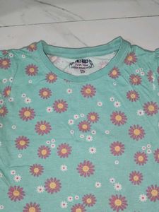 Cute Floral Print T-Shirt