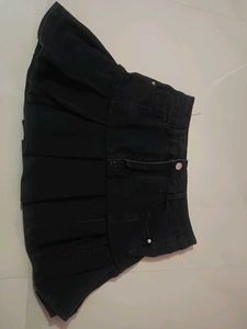 pleted denim black skirt