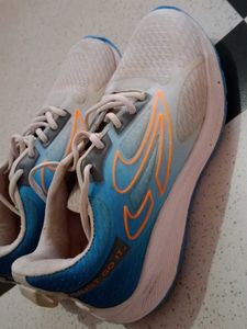 sports shoes for men