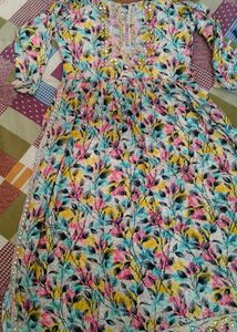 Floral Print Kurta Set with Dupatta