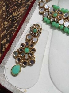 Mint Green Kundan Jewelry Set