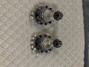 Chandbali Black Stone White Pearls Earring
