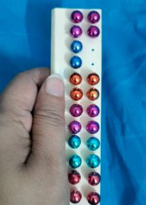 Shiny Ball Stud Set