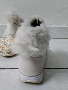 Floral Print Fur Trimmed Flats