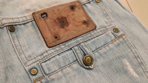 D&amp;G Dolce and Gabanna Designer Jeans