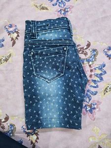 Cute Printed Denim Shorts