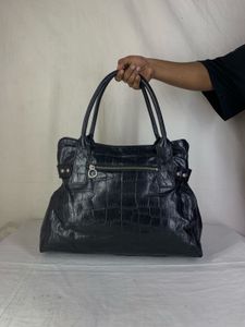 SSAMZIE Vintage Black Croc-Embossed Shoulder Bag