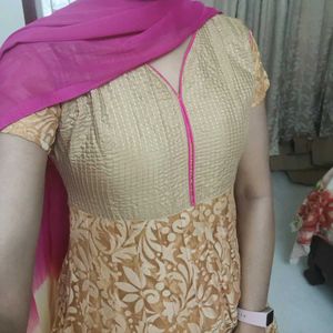 Elegant Ethnic Kurta Set