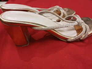 DressBerry Partywear Golden Block Heels 2.5 Inch