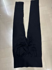 Black High-Waisted gym tight