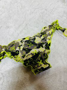 Stylish Camo Print Bikini bottom