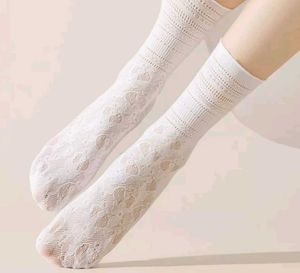 Summer lace ruffle socks