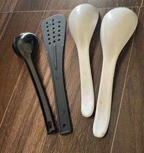 Set of 4 Kitchen Utensils