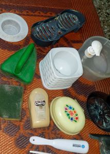 Vintage Bathroom &amp; Cleaning Essentials