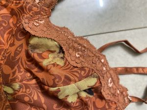 Vintage Floral Print Lace Trim Bra
