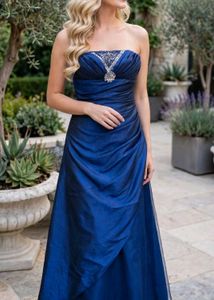 Elegant Royal Blue Embellished Gown ❤️