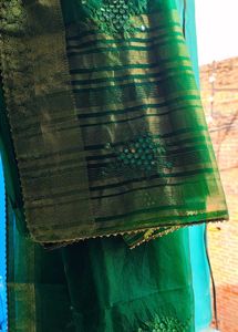 Elegant Green Saree with Gold Border(bilkul new)