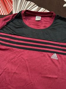 Adidas Men's Maroon T-Shirt