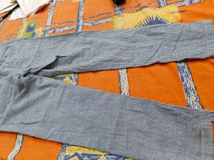 Jack &amp; Jones Striped pant (7-8Y)