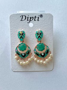 Green Pearl Drops Earring