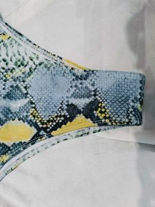 🇳🇿💫🎀Stylish Snake Print Bikini Bottom