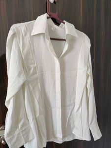4 Chic White Short Sleeve Button-Up Shirt