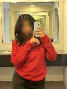 Red Long Sleeve sweatshirt for winters