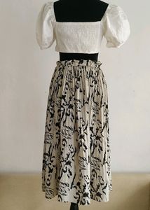 Price Drop Floral Print Skirt