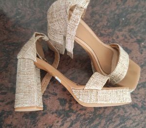Chic Strappy Block Heels