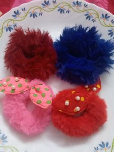 Fuzzy Hair Scrunchies Set