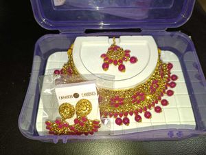 Elegant Turquoise Jewelry Set