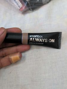Smashbox Always On Cream Shadow - Greige