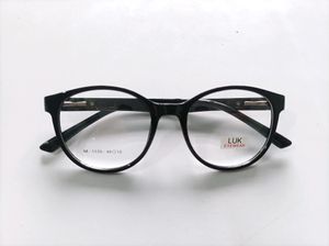 Round Specs Frame