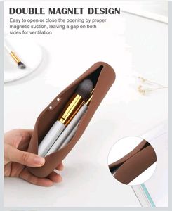Makeup Brush Holder