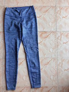 nike workout tights small size