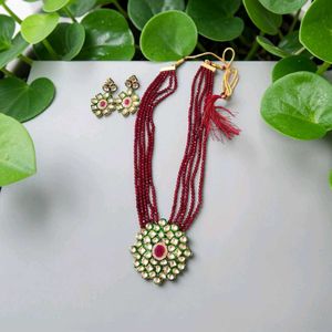 Stunning Marron Beaded Necklace &amp; Earring Set