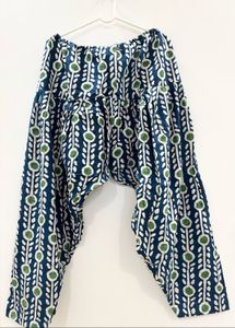 Green &amp; Blue Printed Kurta Set